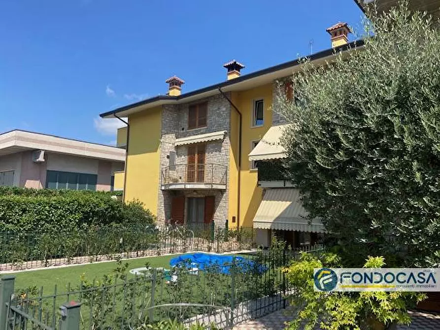 Immagine 1 di Appartamento in vendita  a Palazzolo Sull'oglio