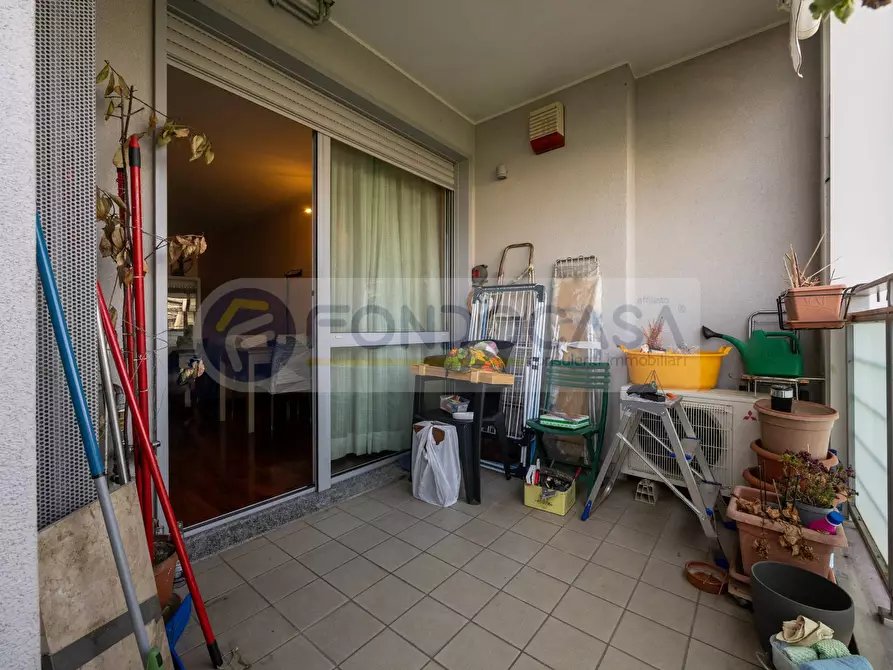 Immagine 8 di Appartamento in vendita  in via vittorio gassman 3 a Milano