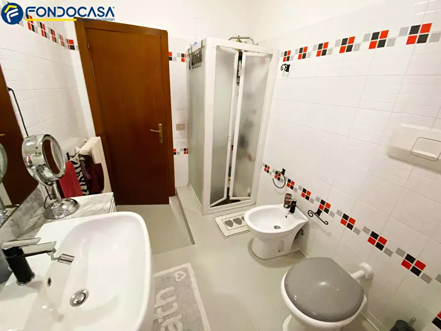 Immagine 21 di Villa in vendita  in Contrada Montetinello a Monteprandone