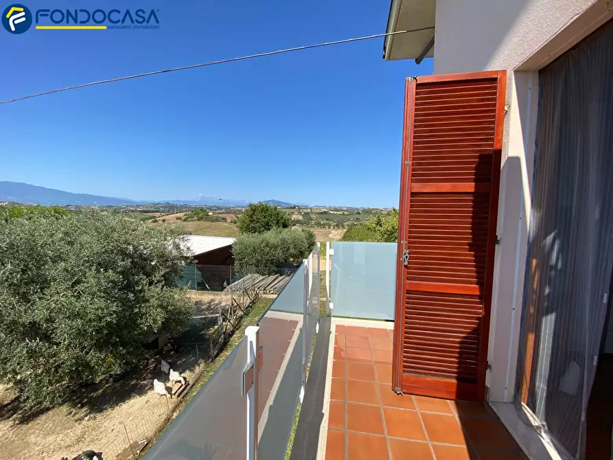 Immagine 36 di Villa in vendita  in Contrada Montetinello a Monteprandone