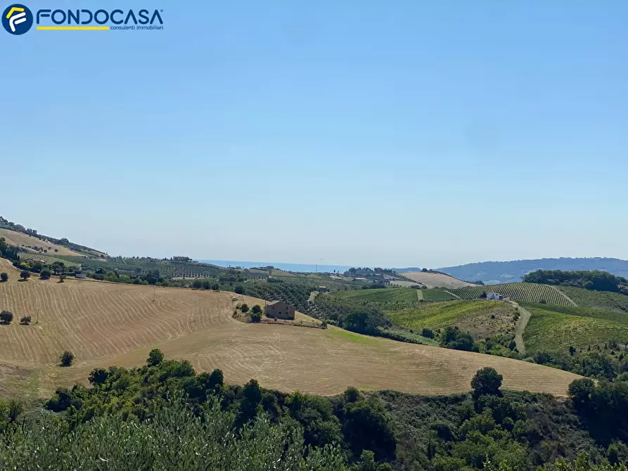 Immagine 37 di Villa in vendita  in Contrada Montetinello a Monteprandone