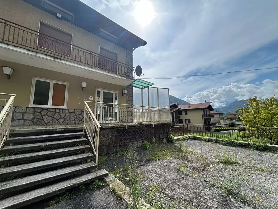 Immagine 23 di Palazzo in vendita  in Viale Valzella 2 a Ardesio