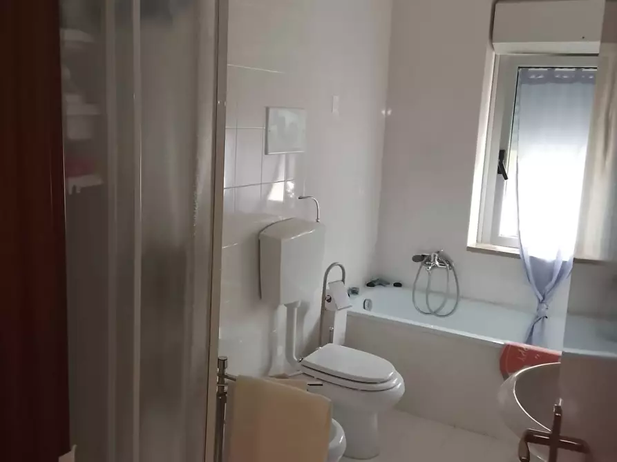 Immagine 14 di Appartamento in vendita  in TRAVERSA TROISIO 3 a Giffoni Valle Piana