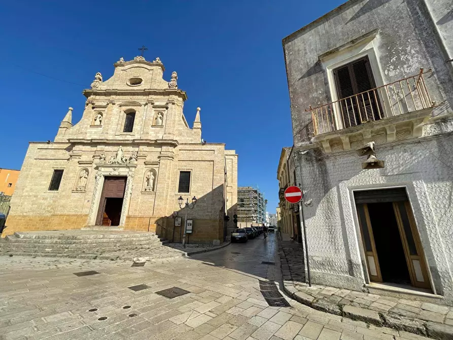 Immagine 14 di Magazzino in vendita  in Piazza Plebiscito 1 a Salice Salentino