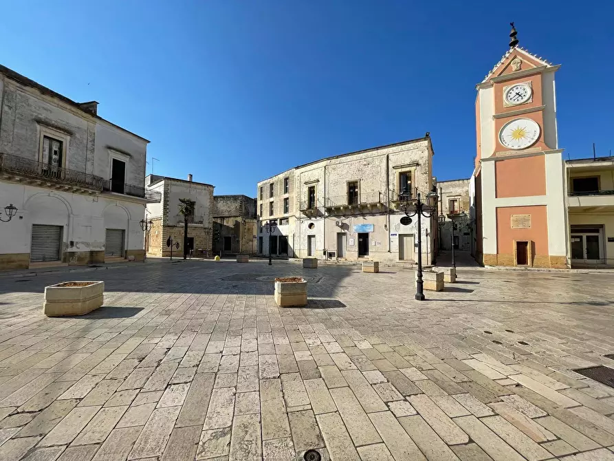 Immagine 18 di Magazzino in vendita  in Piazza Plebiscito 1 a Salice Salentino