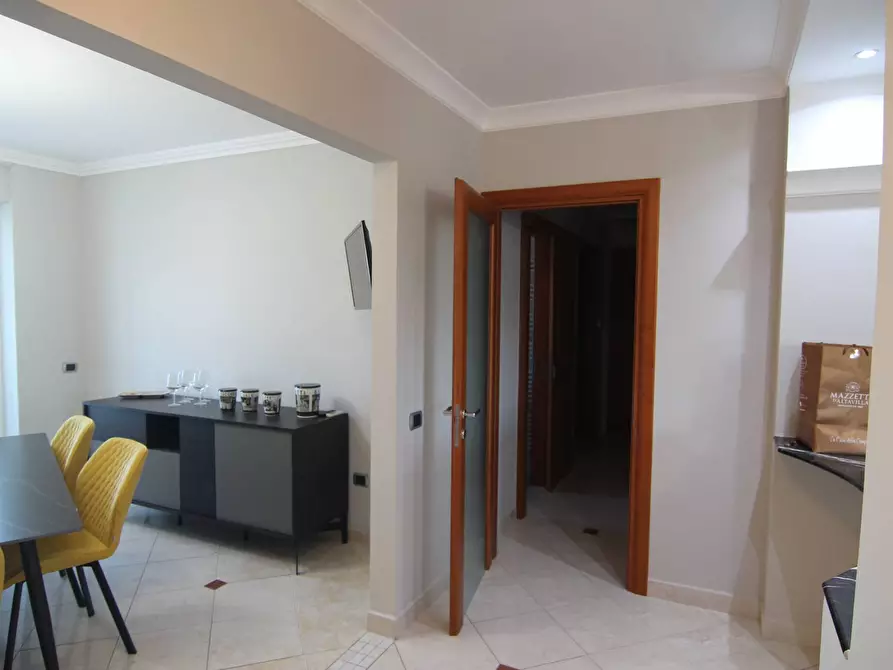 Immagine 5 di Appartamento in vendita  in VIA GIUSEPPE DE ROMA 7 a Lecce