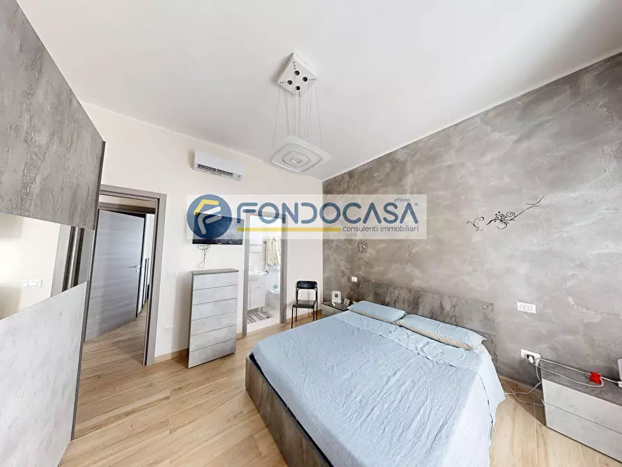 Immagine 12 di Appartamento in vendita  in Via Dante Alighieri a San Cesario Di Lecce