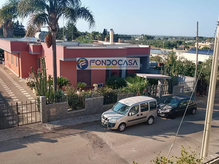 Immagine 17 di Appartamento in vendita  in Via Fratelli Rosselli a Arnesano