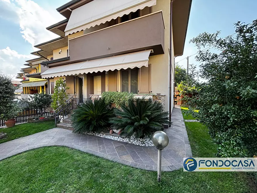 Immagine 2 di Villetta a schiera in vendita  in CONCILIAZIONE a Castelli Calepio