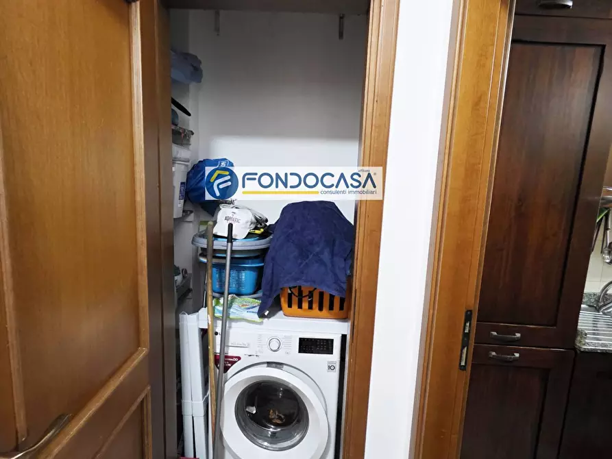 Immagine 10 di Appartamento in vendita  in via lauro 52 a Brindisi