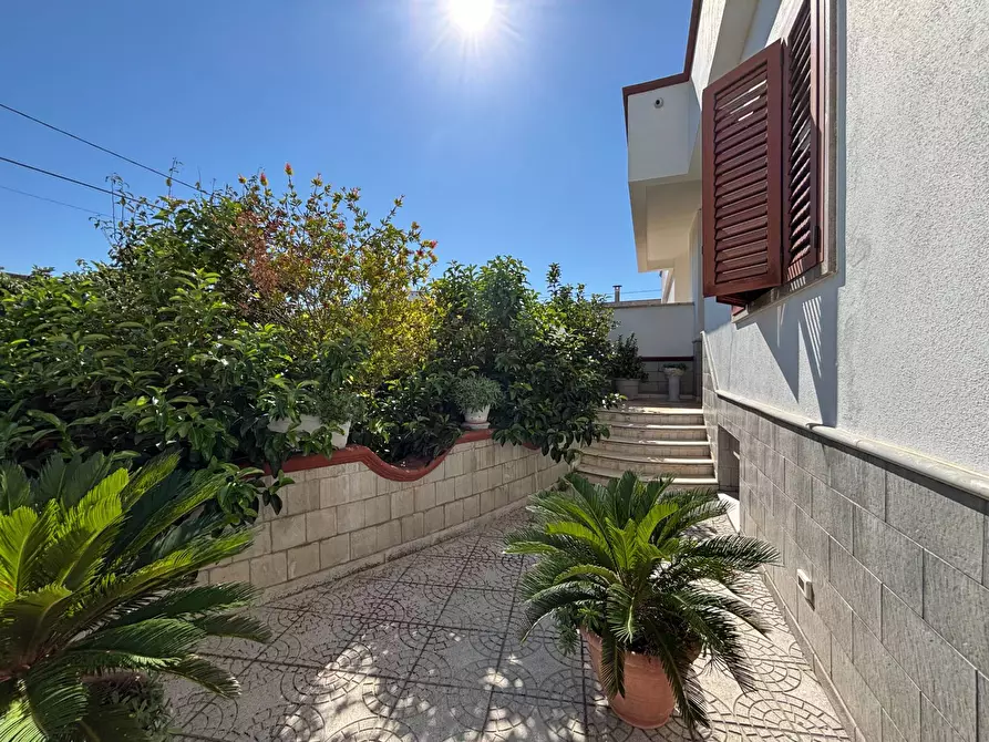 Immagine 7 di Villa in vendita  in Via Spallanzani 14 a Andrano