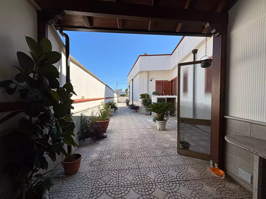 Immagine 10 di Villa in vendita  in Via Spallanzani 14 a Andrano