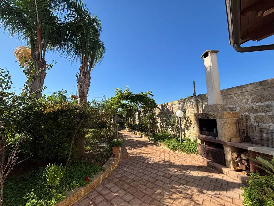 Immagine 34 di Villa in vendita  in Via Spallanzani 14 a Andrano