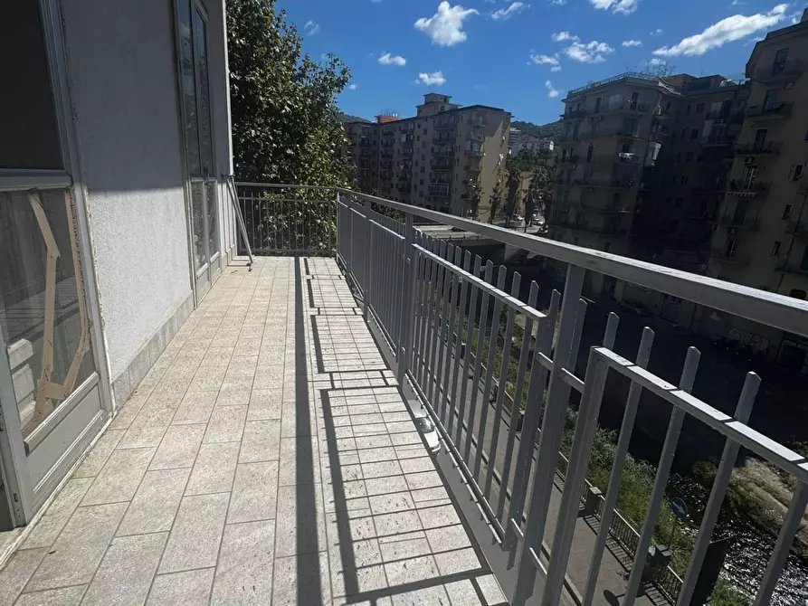 Immagine 25 di Appartamento in vendita  in Via Eugenio Caterina 80 a Salerno