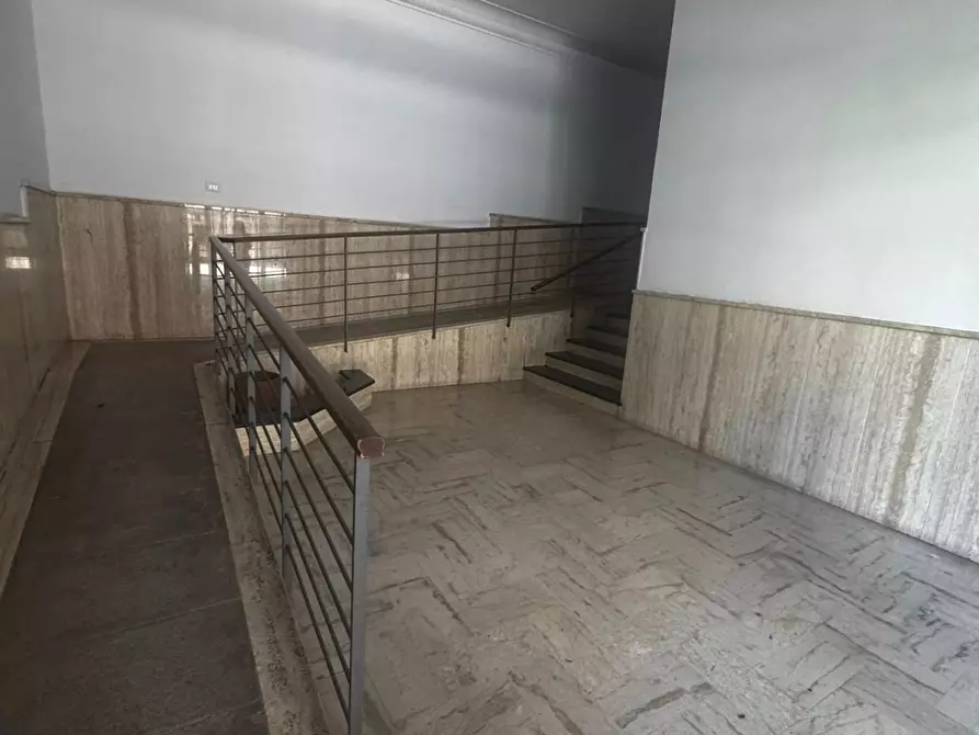 Immagine 4 di Appartamento in vendita  in Via Eugenio Caterina 80 a Salerno