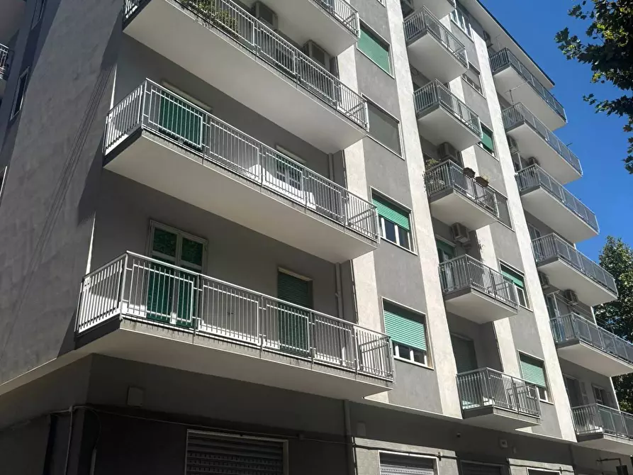 Immagine 3 di Appartamento in vendita  in Via Eugenio Caterina 80 a Salerno