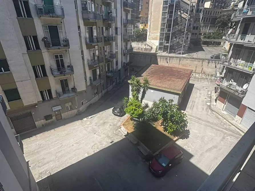 Immagine 33 di Appartamento in vendita  in Via Eugenio Caterina 80 a Salerno