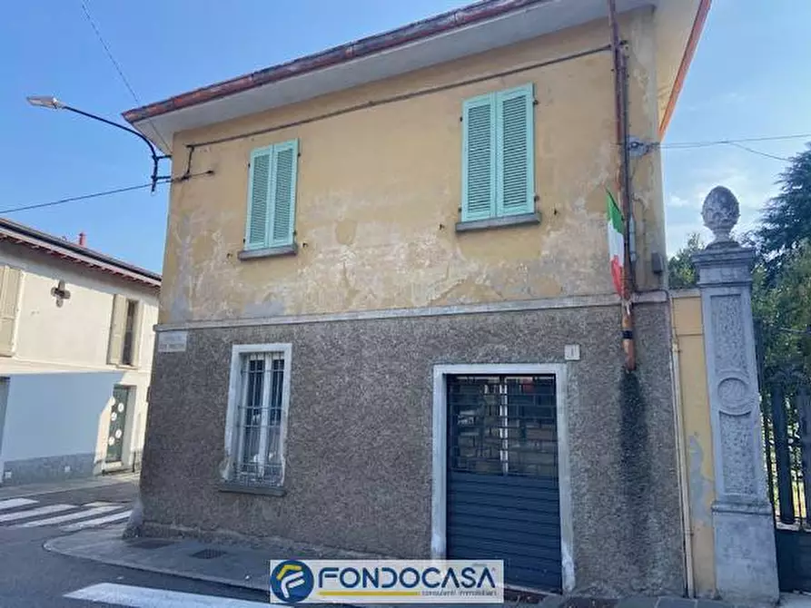 Immagine 6 di Rustico / casale in vendita  a Rovato