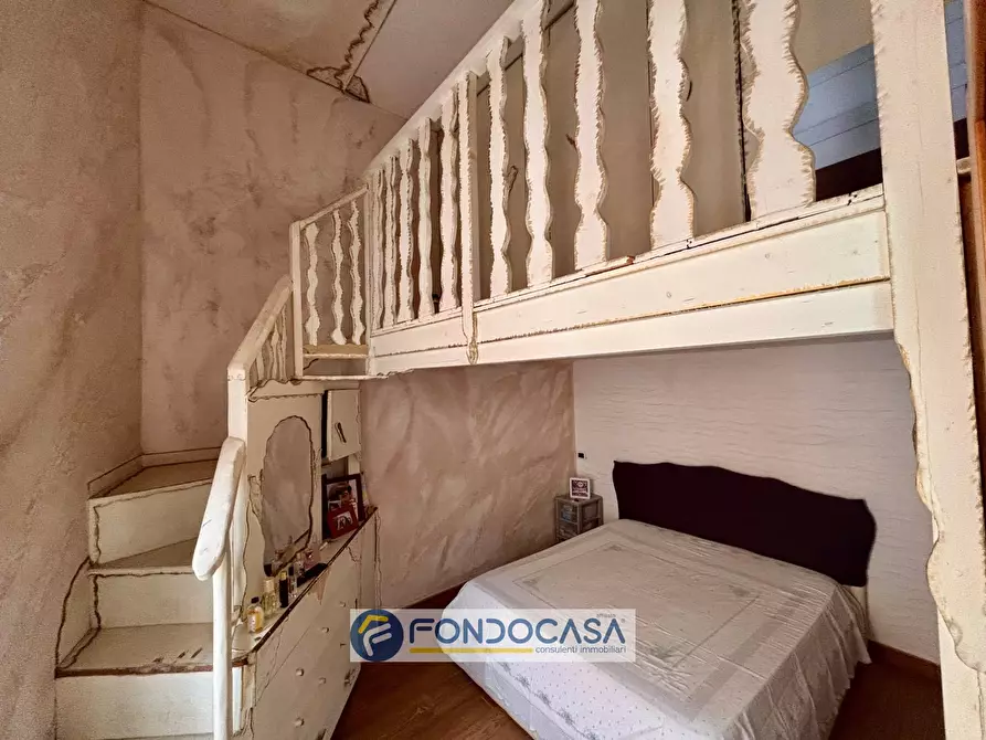 Immagine 13 di Appartamento in vendita  in via galileo galilei a Sant'antimo