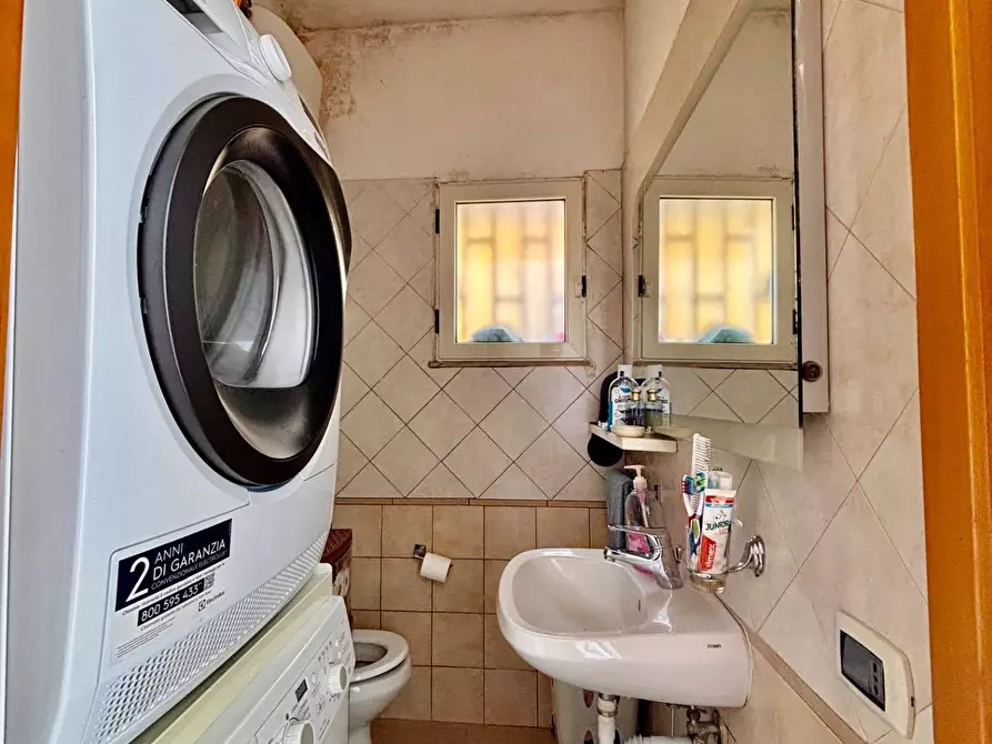 Immagine 18 di Appartamento in vendita  in via galileo galilei a Sant'antimo