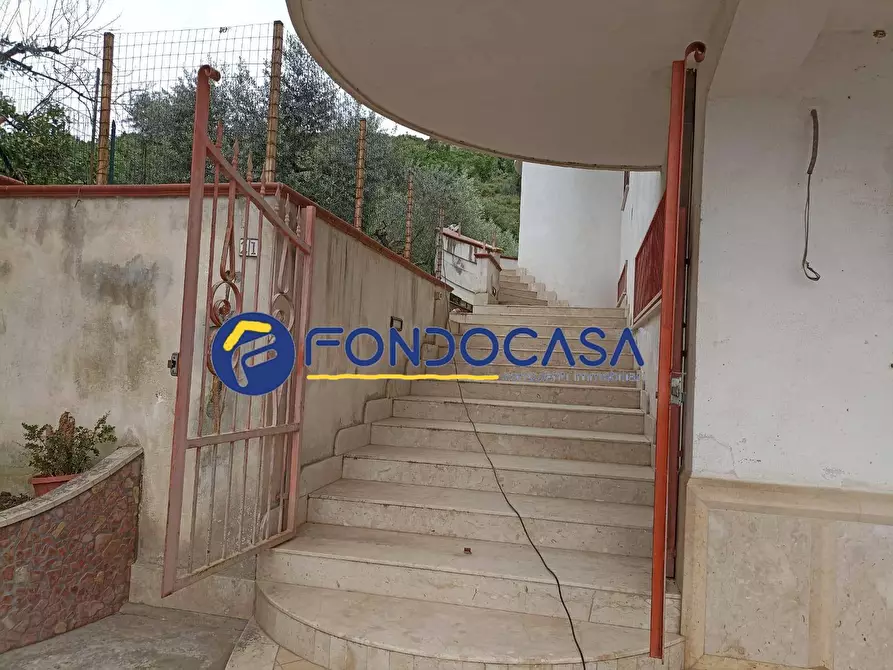 Immagine 10 di Palazzo in vendita  in via bagni 10 a Benevento