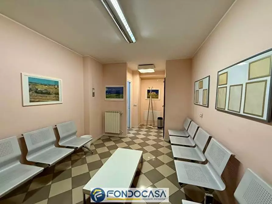 Immagine 4 di Ufficio in affitto  163 a Bergamo