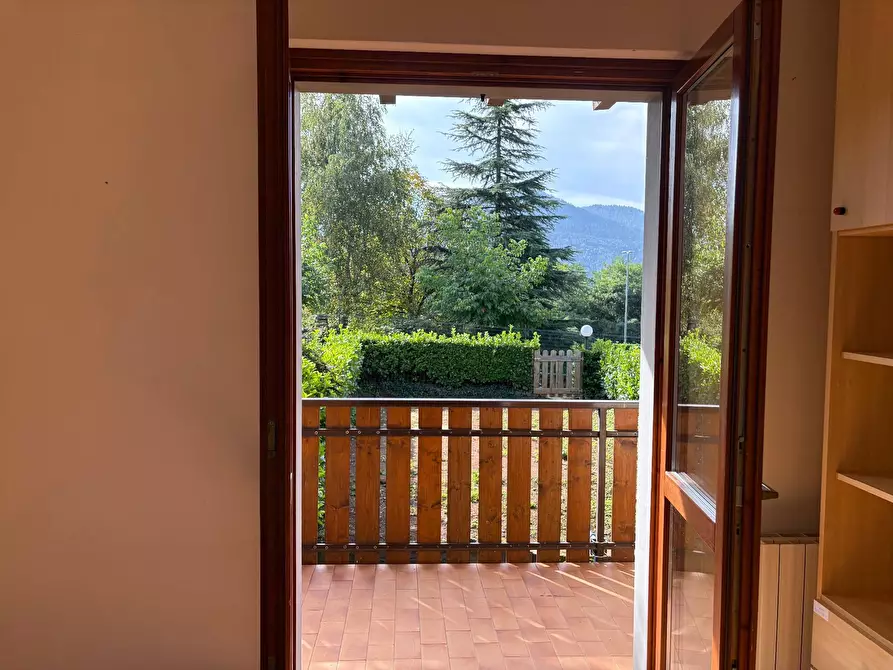 Immagine 15 di Appartamento in vendita  in Via dei Noccioli a Ardesio