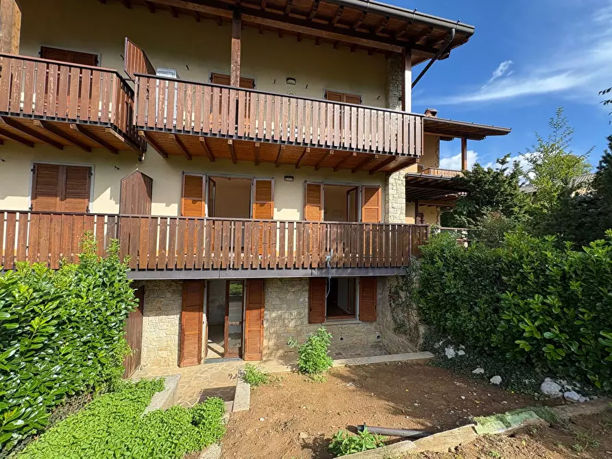 Immagine 3 di Appartamento in vendita  in Via dei Noccioli a Ardesio