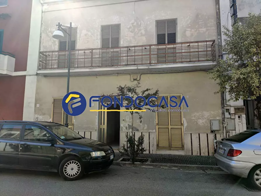 Immagine 1 di Palazzo in vendita  in via roma 10 a Benevento