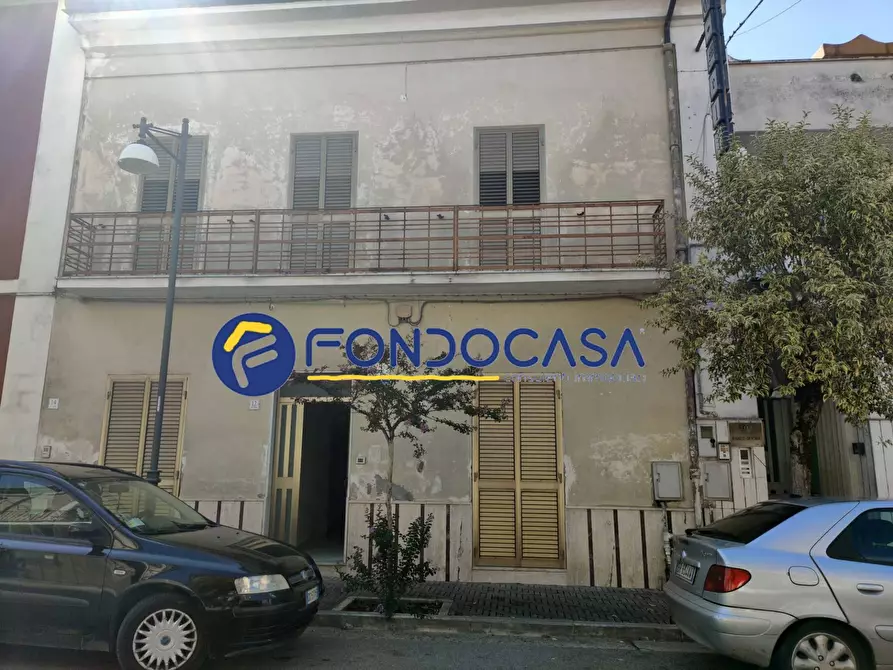 Immagine 2 di Palazzo in vendita  in via roma 10 a Benevento