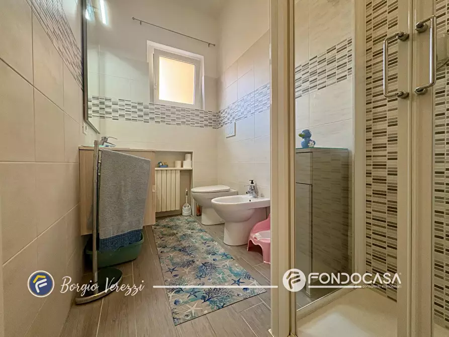 Immagine 18 di Appartamento in vendita  in Piazza Marconi a Borgio Verezzi