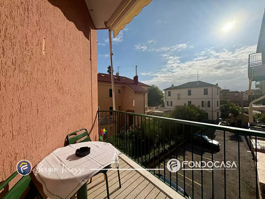 Immagine 1 di Appartamento in vendita  in Piazza Marconi a Borgio Verezzi