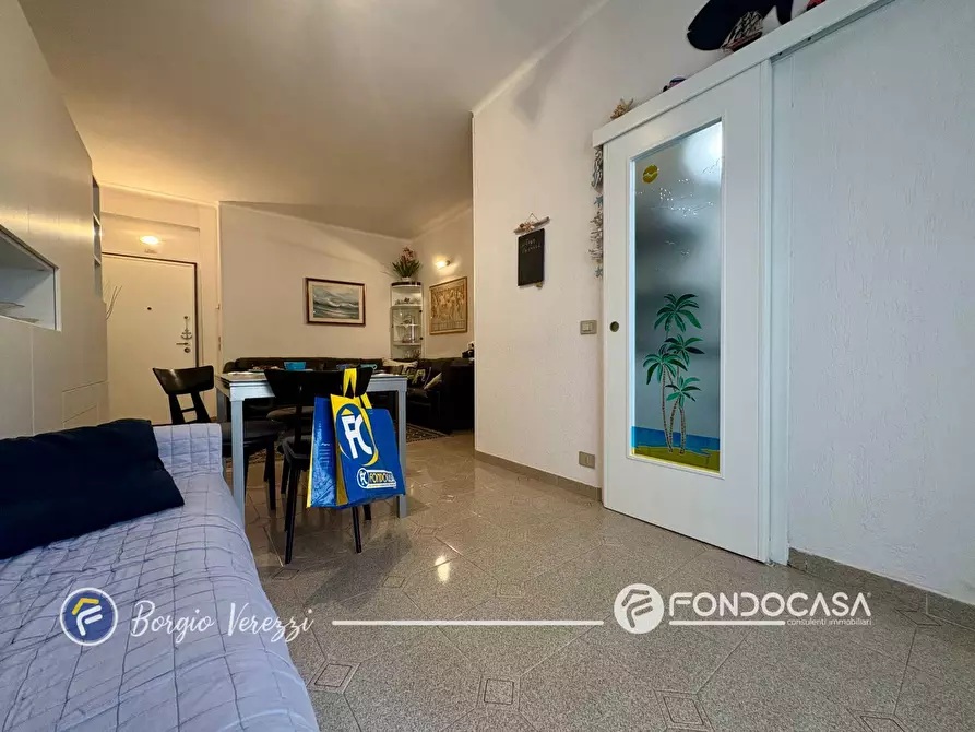 Immagine 6 di Appartamento in vendita  in Piazza Marconi a Borgio Verezzi