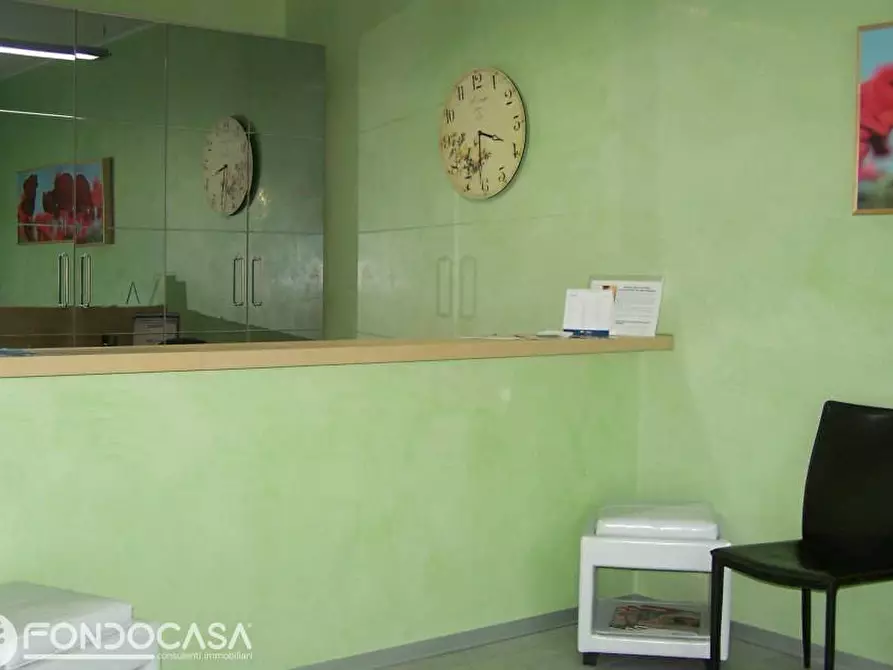 Immagine 5 di Ufficio in vendita  a Cantù