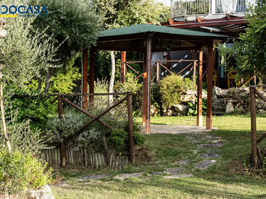 Immagine 23 di Attività commerciale in vendita  in Contrada della fonte 11 a Ancarano