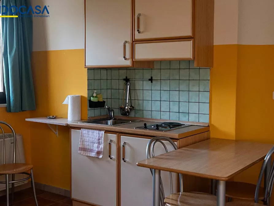 Immagine 43 di Attività commerciale in vendita  in Contrada della fonte 11 a Ancarano