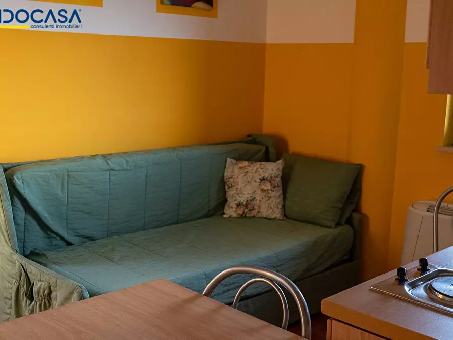 Immagine 44 di Attività commerciale in vendita  in Contrada della fonte 11 a Ancarano