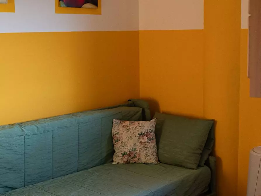 Immagine 53 di Attività commerciale in vendita  in Contrada della fonte 11 a Ancarano