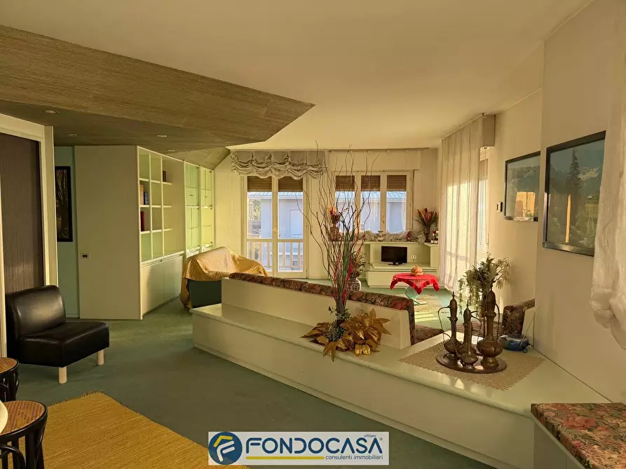 Immagine 10 di Villa in vendita  a Paratico