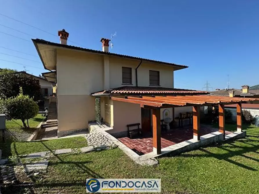 Immagine 23 di Villa in vendita  a Paratico