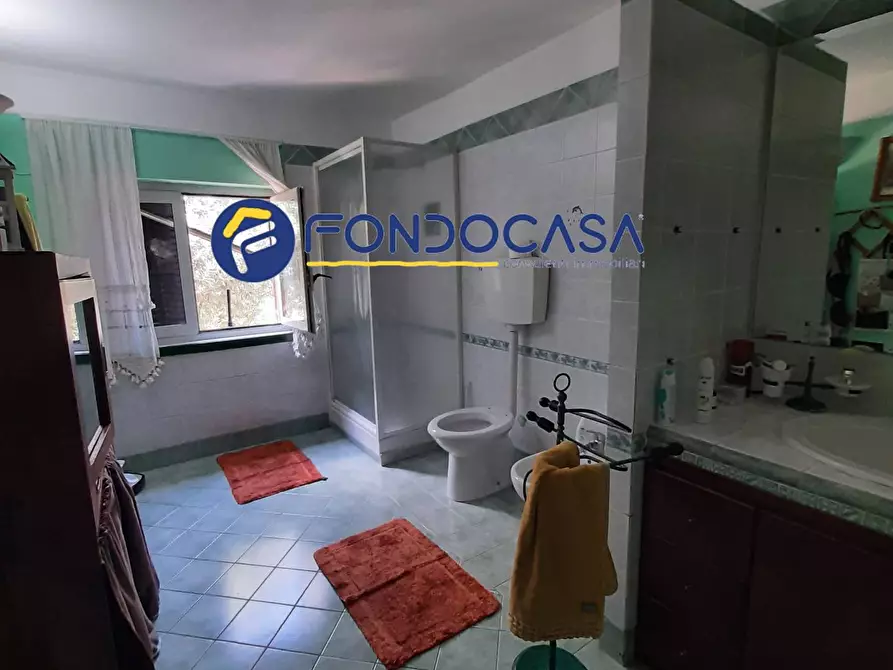 Immagine 8 di Villa in vendita  in via carafiello a Giugliano In Campania