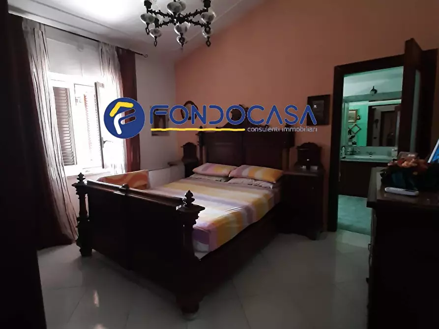 Immagine 7 di Villa in vendita  in via carafiello a Giugliano In Campania