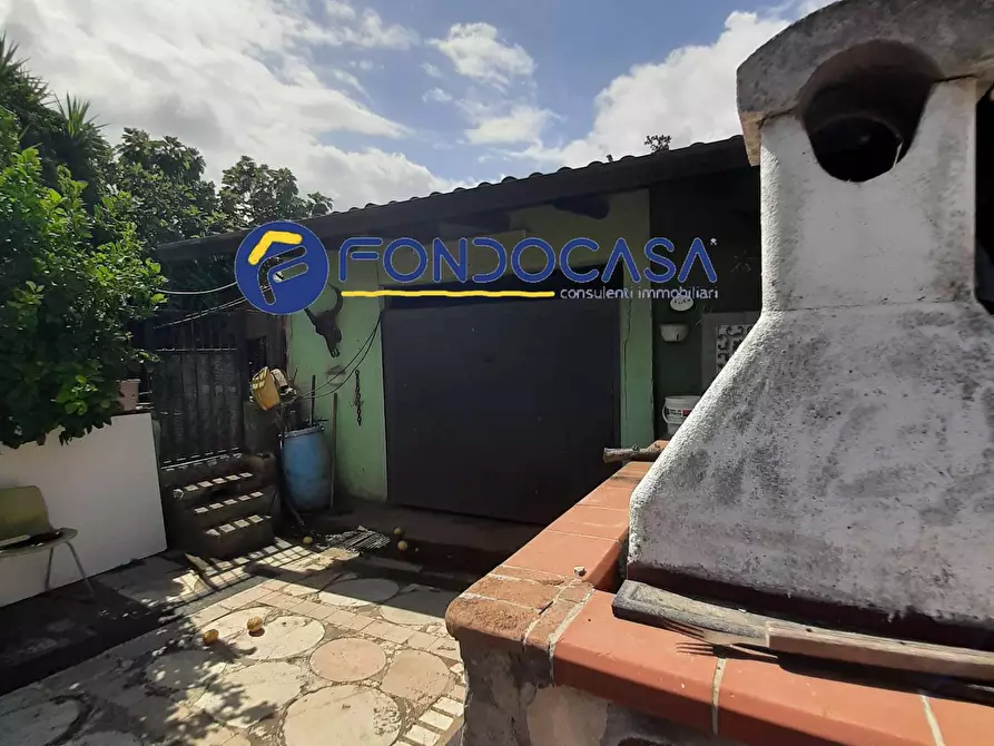 Immagine 16 di Villa in vendita  in via carafiello a Giugliano In Campania