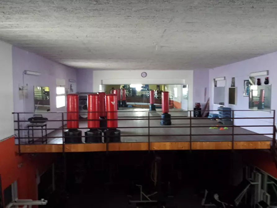 Immagine 3 di Locale commerciale in vendita  in via tito minniti 24 a Arnesano