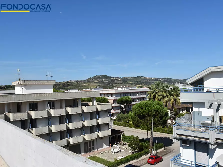 Immagine 73 di Appartamento in vendita  in Via Taormina 49 a Martinsicuro