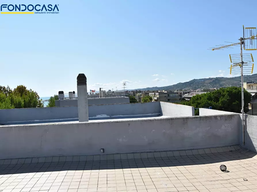 Immagine 74 di Appartamento in vendita  in Via Taormina 49 a Martinsicuro