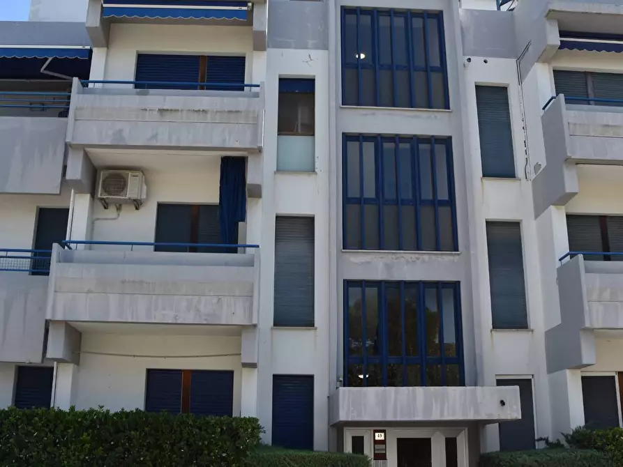 Immagine 77 di Appartamento in vendita  in Via Taormina 49 a Martinsicuro