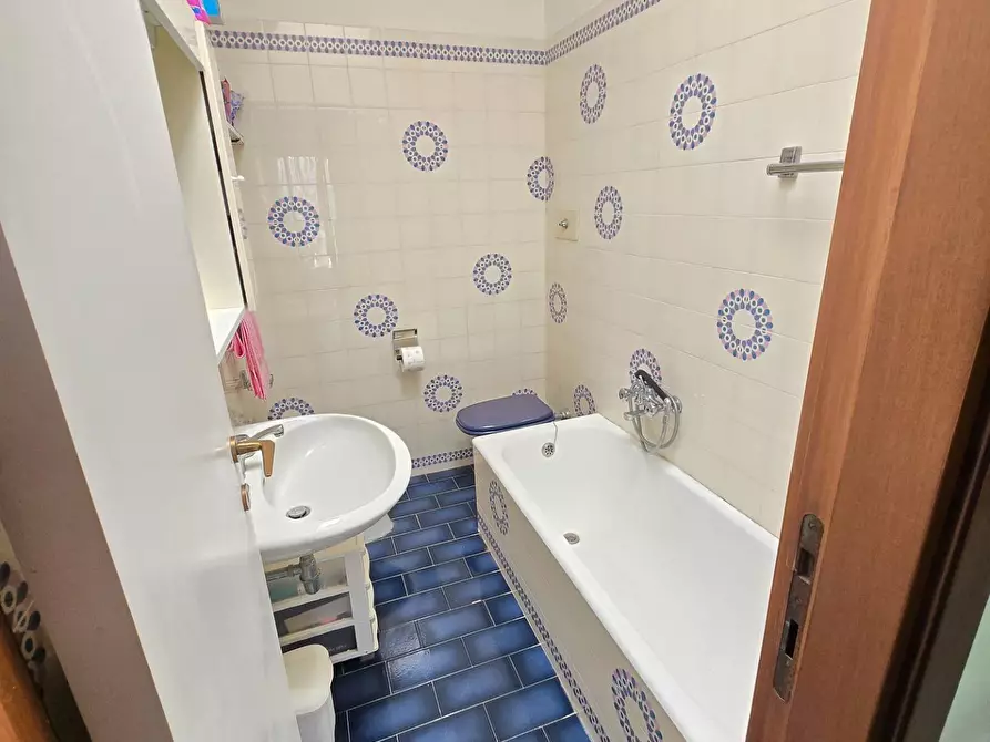 Immagine 33 di Appartamento in vendita  in Via Taormina 49 a Martinsicuro