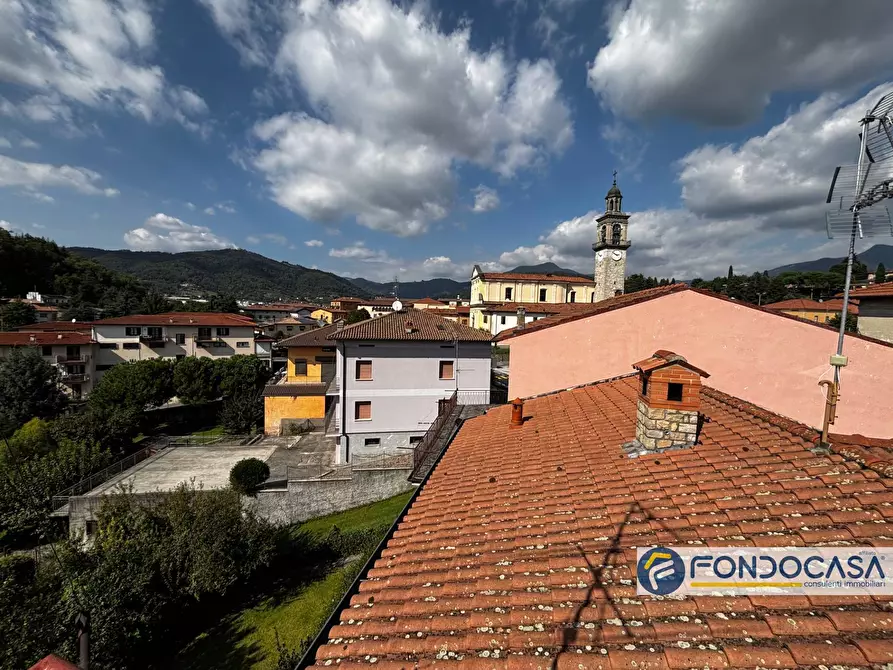 Immagine 3 di Palazzo in vendita  in VIA DON LUIGI MONTI a Credaro