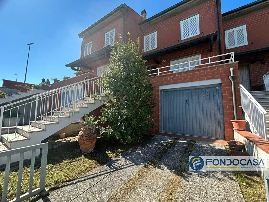 Immagine 3 di Villetta a schiera in vendita  in Via Del Colle a Pontedera